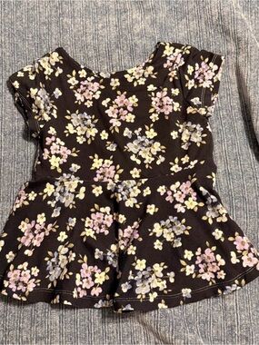 Girls' Black Floral Peplum Top - Pink & cream Flower Print